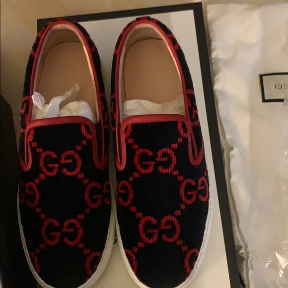 Gucci slide for men in mint condition worn once - Picture 3 of 6